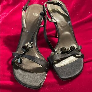 Vera Wang Black Slingback Heels with Gem Accents in Satin & Jewels
